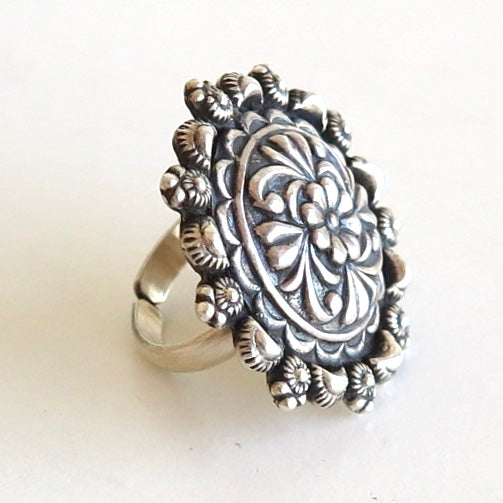 Chitai Flower Ring - Nomad Designs Online