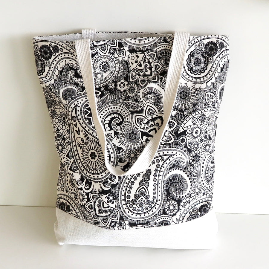 Black and White Paisley, Shoulder Bag