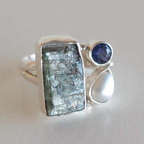 Kyanite, Lolite and Pearl Ring