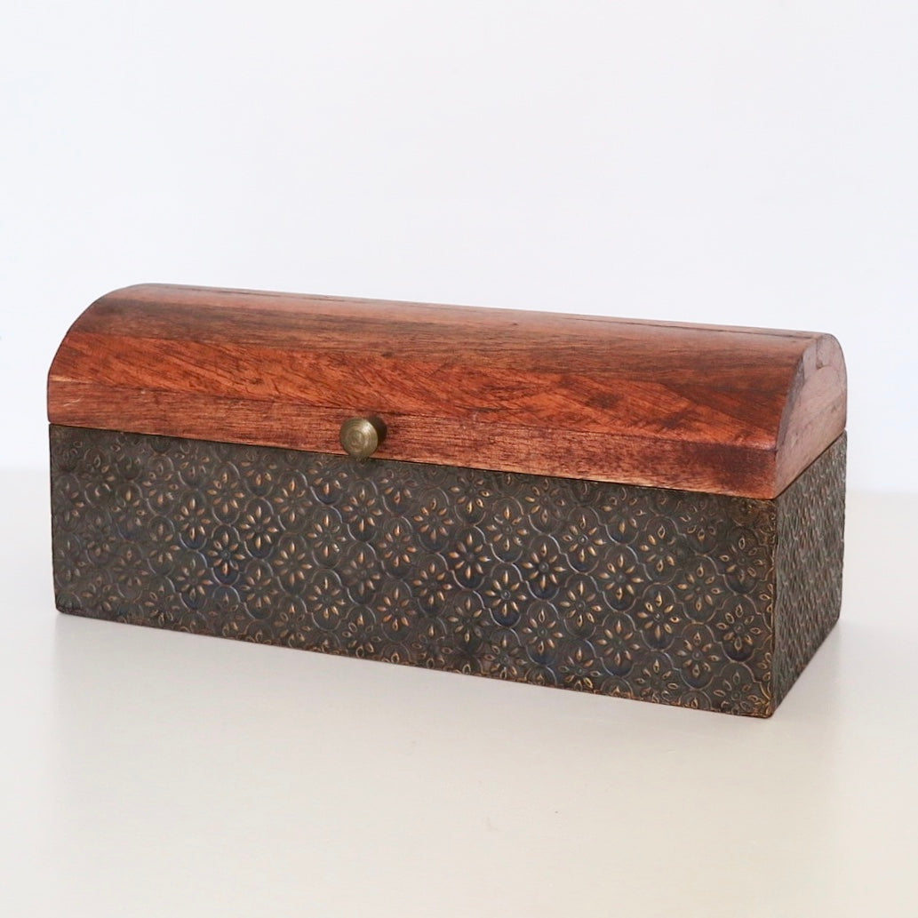 Brass and Wood, Accessory Box